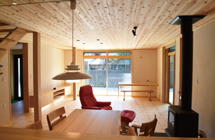 関西初のQ1.0住宅高性能220ミリ断熱＋自然素材の家